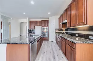 5728 Siragusa Dr, Austin, TX 78738 - Photo 9