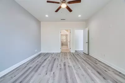 5728 Siragusa Drive, Austin, TX 78738 - Photo 19
