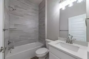 857 Cypress Ln, Horseshoe Bay, TX 78657 - Photo 15