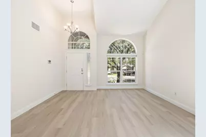 11301 Fletcher Hall Lane, Austin, TX 78717 - Photo 3