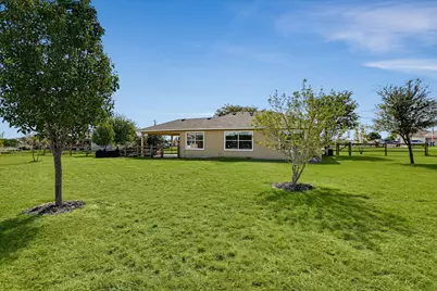 172 Round Up Drive, Liberty Hill, TX 78642 - Photo 25