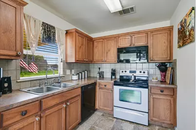 172 Round Up Drive, Liberty Hill, TX 78642 - Photo 15