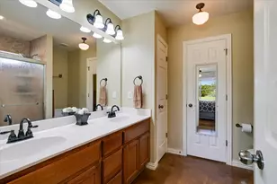 172 Round Up Dr, Liberty Hill, TX 78642 - Photo 19