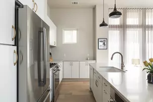 2300 Enfield Rd, Austin, TX 78703 - Photo 13