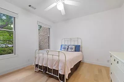 3 Crabapple Court, The Hills, TX 78738 - Photo 21