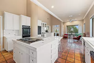 3 Crabapple Ct, The Hills, TX 78738 - Photo 13