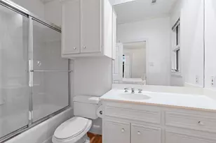 3 Crabapple Ct, The Hills, TX 78738 - Photo 19