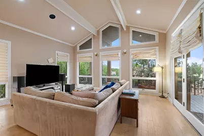 3 Crabapple Court, The Hills, TX 78738 - Photo 7