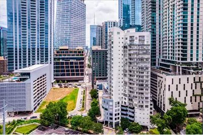 603 Davis Street #1704, Austin, TX 78701 - Photo 27