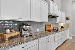 2013 Waterview Rd, Georgetown, TX 78628 - Photo 9