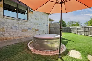 906 Canyon Oak Cir, Marble Falls, TX 78654 - Photo 25