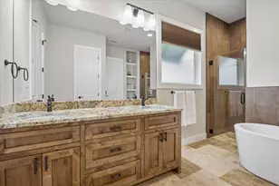 906 Canyon Oak Cir, Marble Falls, TX 78654 - Photo 17