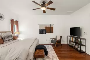 435 Hays St, Dripping Springs, TX 78620 - Photo 15