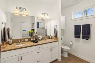 435 Hays St, Dripping Springs, TX 78620 - Photo 17