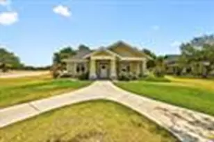 181 Robin Ln, Bertram, TX 78605 - Photo 1
