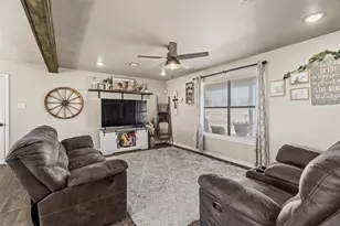 1611 Brazos Ave, Rockdale, TX 76567 - Photo 5