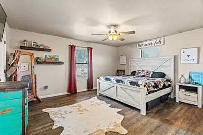 1611 Brazos Avenue, Rockdale, TX 76567 - Photo 15