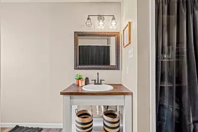 1611 Brazos Avenue, Rockdale, TX 76567 - Photo 13