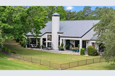 27033 Masters Parkway, Spicewood, TX 78669 - Photo 33