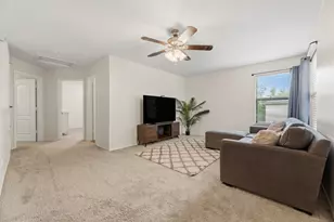 310 Myrtle St, Kyle, TX 78640 - Photo 13