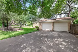 12901 Sherbourne St, Austin, TX 78729 - Photo 35