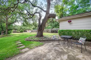 12901 Sherbourne St, Austin, TX 78729 - Photo 31