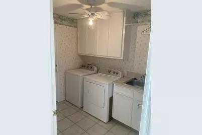 3013 Parker Drive, Georgetown, TX 78628 - Photo 13