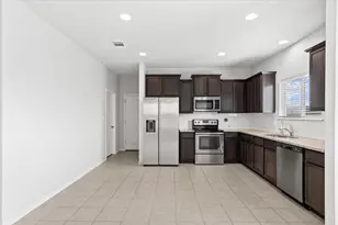 243 Driftwood Ln, Bastrop, TX 78602 - Photo 9