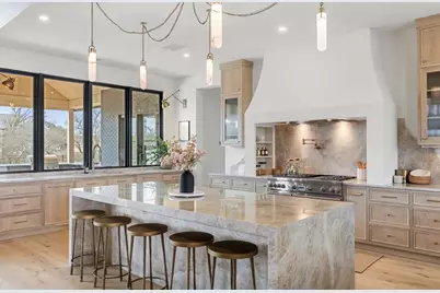 250 Hawthorne Lane, Spicewood, TX 78669 - Photo 9