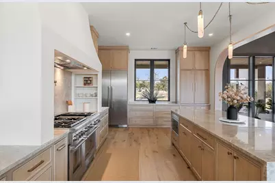 250 Hawthorne Lane, Spicewood, TX 78669 - Photo 11