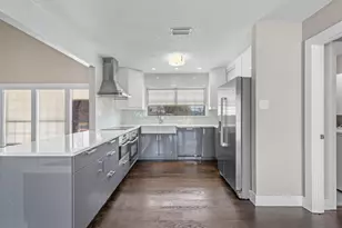 1106 San Augustine Dr, Austin, TX 78733 - Photo 9