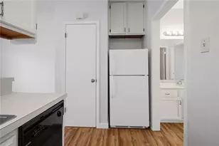 2210 Pearl St, Austin, TX 78705 - Photo 7