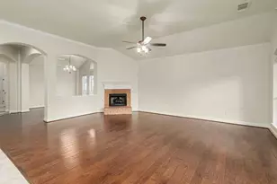 11405 Larue Belle Ln, Austin, TX 78739 - Photo 3
