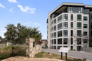 800 Embassy Dr, Austin, TX 78702 - Photo 19