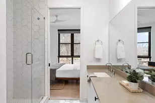 800 Embassy Dr, Austin, TX 78702 - Photo 27