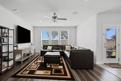 137 Jasmine Lane, Marble Falls, TX 78654 - Photo 5