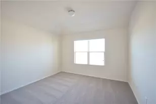 324 Circle Wy, Jarrell, TX 76537 - Photo 15