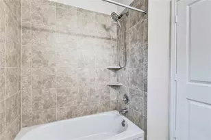 324 Circle Wy, Jarrell, TX 76537 - Photo 19