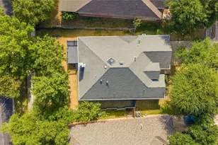 2114 Faldo Ln, Round Rock, TX 78664 - Photo 33