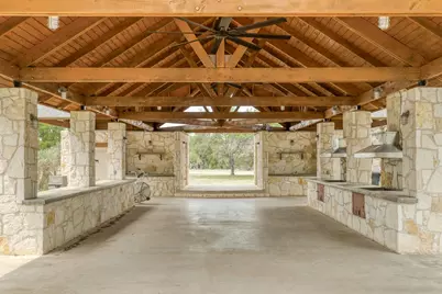 313 Kendall Road, Spicewood, TX 78669 - Photo 29
