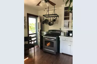 906 W 22nd Street #7, Austin, TX 78705 - Photo 1