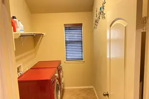 20937 Prestwick Dr, Hutto, TX 78634 - Photo 17