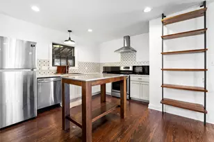 517 N Ave F, Elgin, TX 78621 - Photo 9