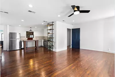 517 N Avenue F, Elgin, TX 78621 - Photo 7