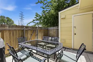 11901 Swearingen Dr, Austin, TX 78758 - Photo 19