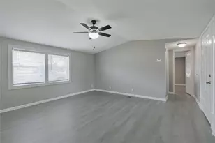 22 Niederwald Dr, Kyle, TX 78640 - Photo 15