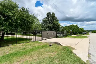 22 Niederwald Dr, Kyle, TX 78640 - Photo 5