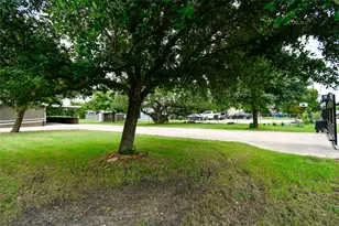 22 Niederwald Dr, Kyle, TX 78640 - Photo 3