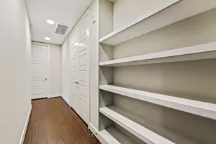 214 Barton Springs Rd, Austin, TX 78704 - Photo 11