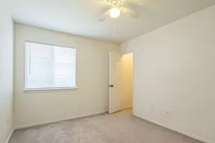 508 N Cascades Ave, Pflugerville, TX 78660 - Photo 13